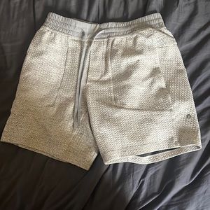 Mens Lululemon sweatshort “Training at Ease”